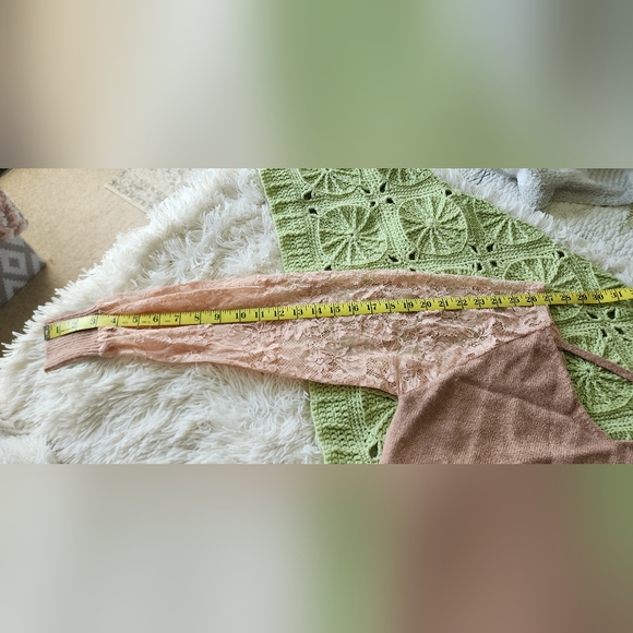 Lace Back Crop Sweater - Picture 7 of 7